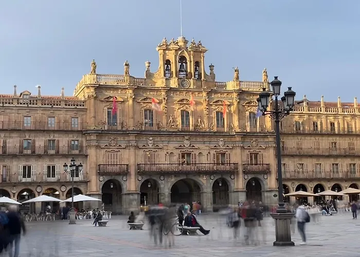 Plaza Mayor De Salamanca Apartamentos Para Grupos
